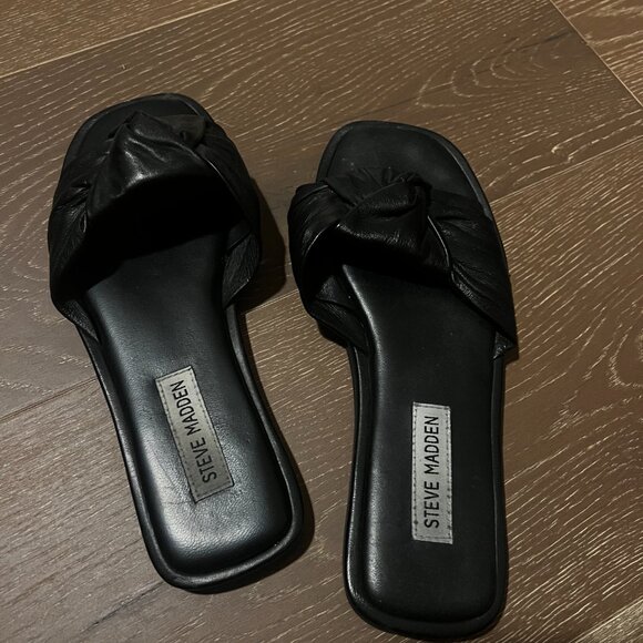 Steven Madden black knotted sandals - Picture 2 of 3